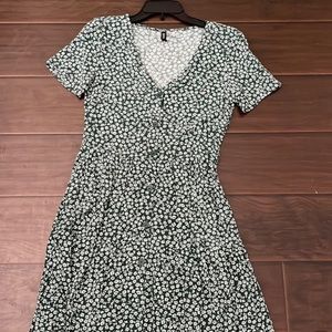 short dress green floral with buttons